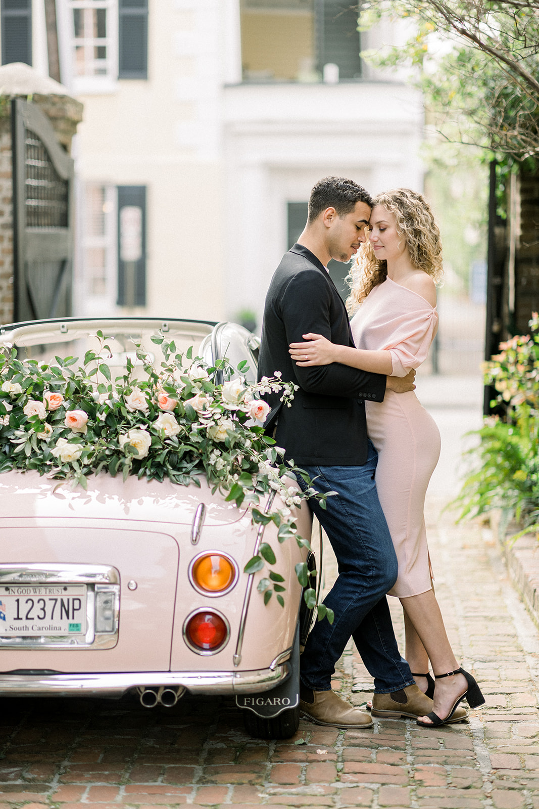 9 Fun Engagement Session Props and Ideas - Two Fourteen Photography